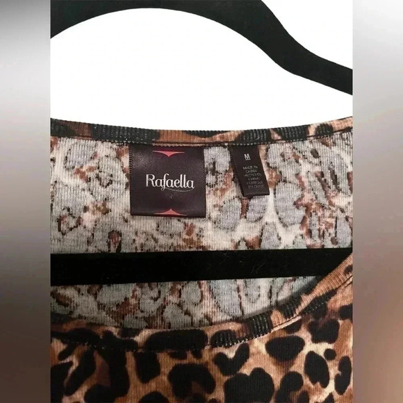 Rafaella Women's Leopard Print Long Sleeve Top Size Medium - Picture 3 of 6